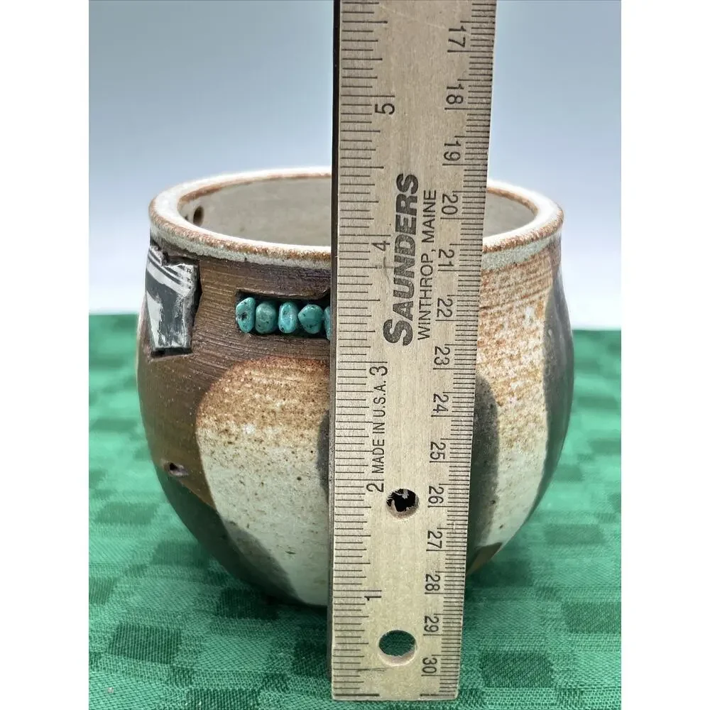 Studio Artist Signed Handmade Pottery Small Pot Signed Zweiger